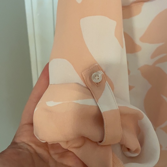 Floral button up blouse - Picture 3 of 4